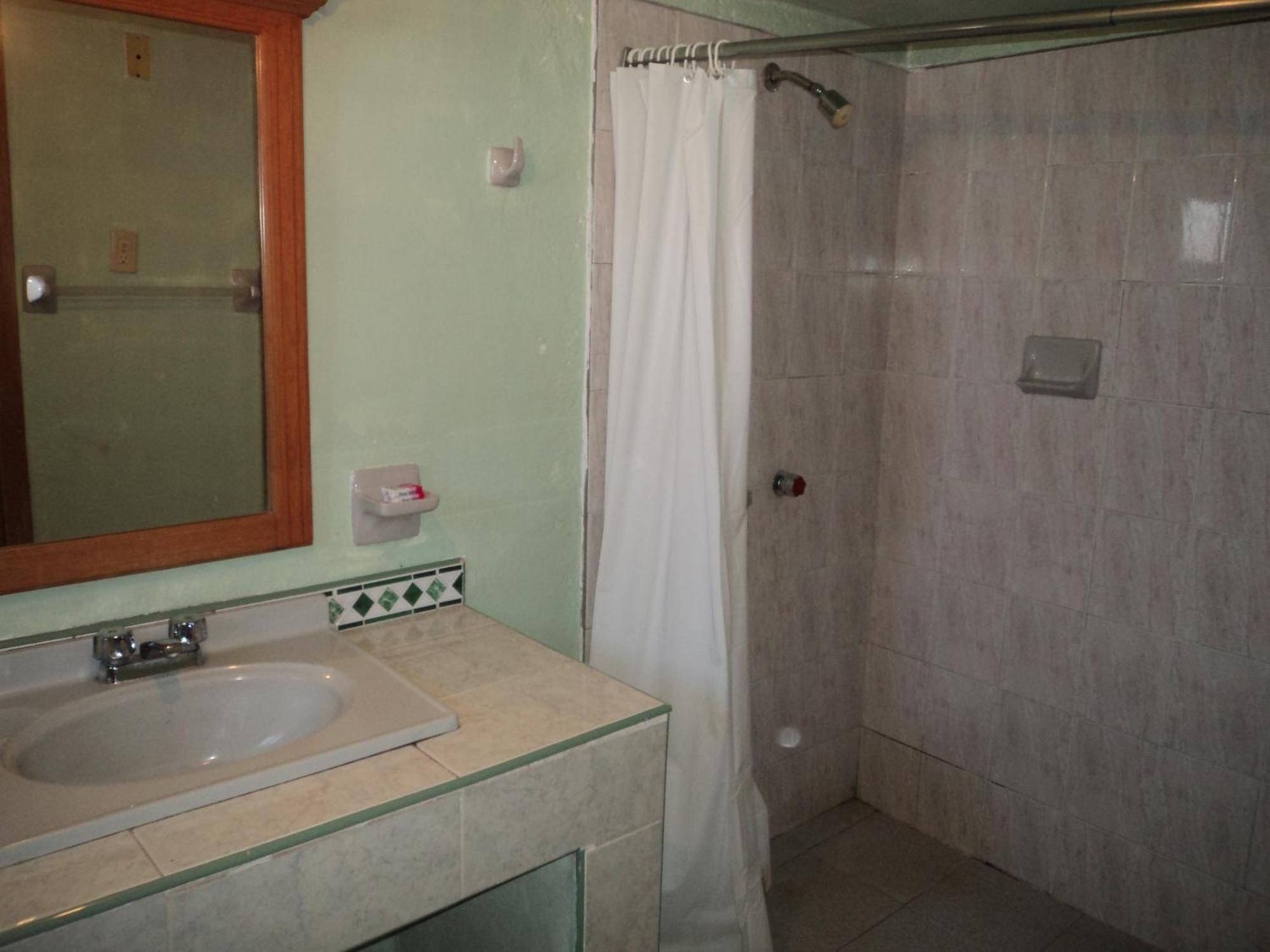 Cabanas Montebello Inn Creel Ruang foto
